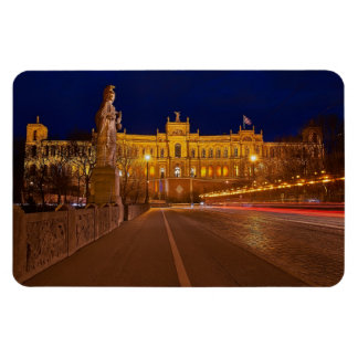 Maximilianeum Munich Magnet