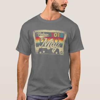 May 2013 9Th Birthday Gift Retro 9 Years Old Vinta T-Shirt