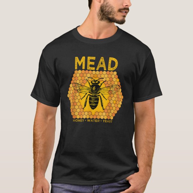 Mead by Honey Bees Meadmaking Home brewing Retro D T-Shirt (Front)