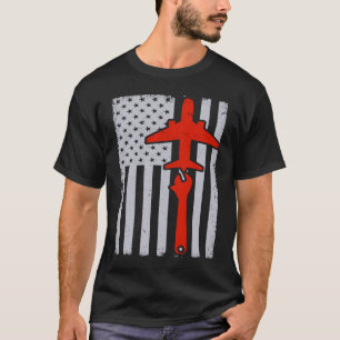 Mechanics American Flag Plane Aeroplane Mechanic T-Shirt
