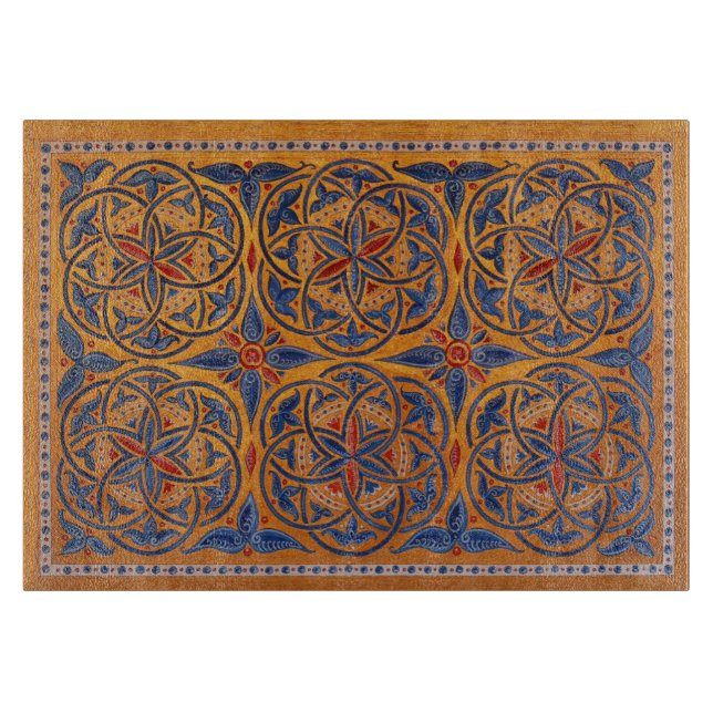 Mediaeval circles cutting board (Front)