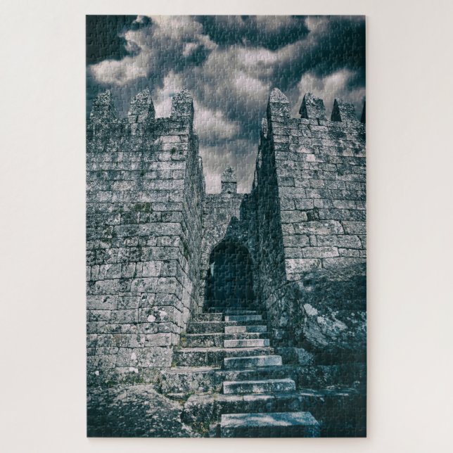 Mediaeval keep of castle jigsaw puzzle (Vertical)