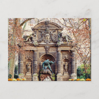 Medici Fountain in Autumn (Luxembourg Gardens) Postcard