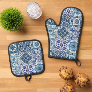 Mediterranean Tiles, Portuguese, Azulejo, Majolica Oven Mitt & Pot Holder Set