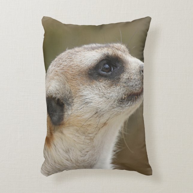 Meerkat 028 decorative cushion (Front(Vertical))
