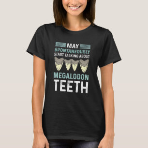 Megalodon Tooth Hunting Shark Tooth Fossil Tooth H T-Shirt