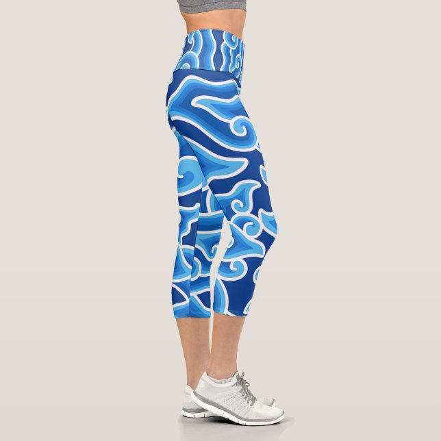 Megamendung-Batik-Pattern-| Zazzle_Growshop. Capri Leggings (Right)
