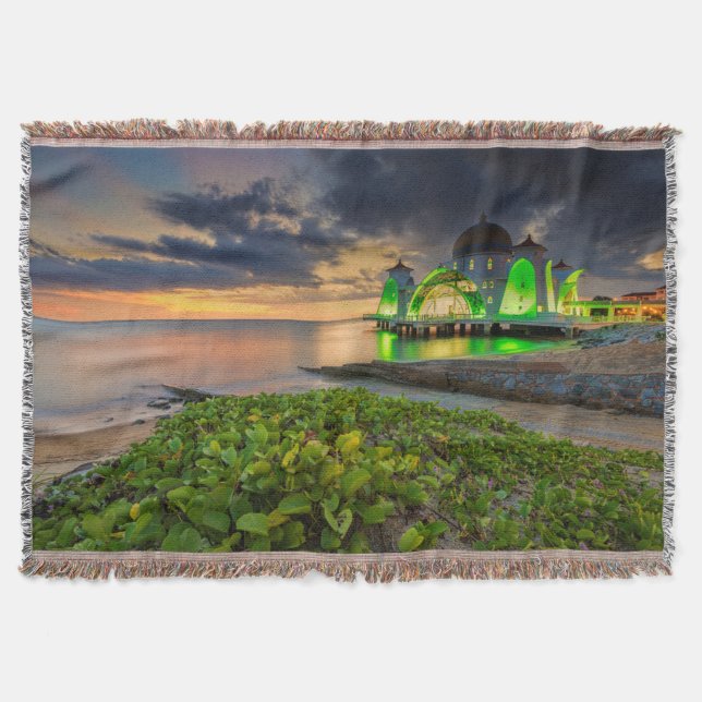 Melaka During Sunset | Masjid Selat Throw Blanket (Front)