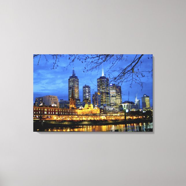Melbourne, Australia. A nighttime view of the Canvas Print (Front)