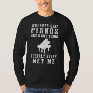 Melodious Humour: Piano Defies Gender! T-Shirt