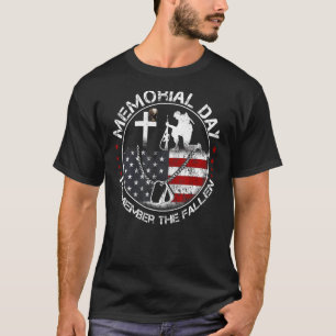Memorial Day Remember The Fallen Veteran  Military T-Shirt