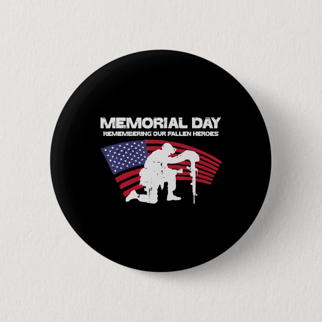 Memorial Day Remembering Our Fallen Heroes US Flag 6 Cm Round Badge (Front)