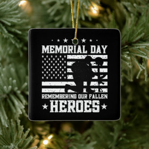 Memorial Day Vintage Design Veterans Day USA Flag  Ceramic Ornament