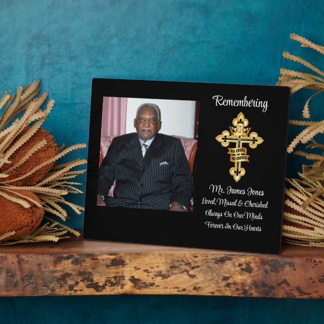  Memorial Plaque (Side)