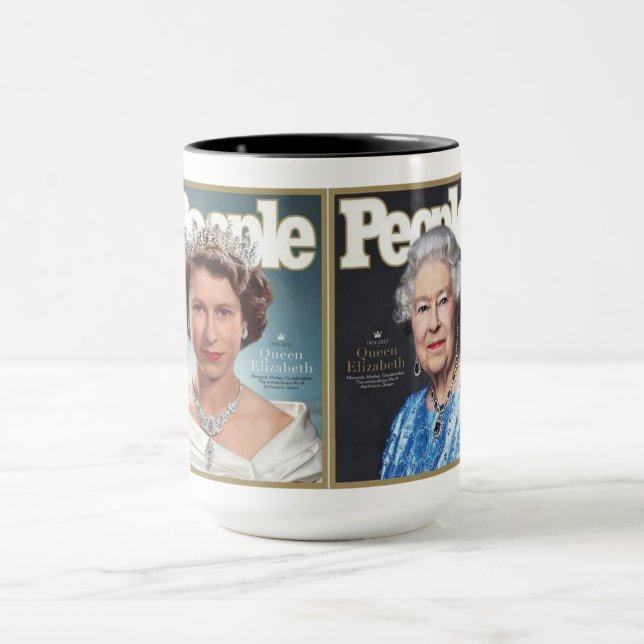 MEMORIAL QUEEN ELIZABETH II MUG (Center)