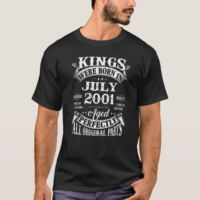 Mens 21st Birthday  For Kings Born In July 2001 21 T-Shirt (Front)