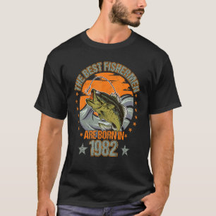 Mens Best Fishermen Are Born In 1982 Retro Fishing T-Shirt