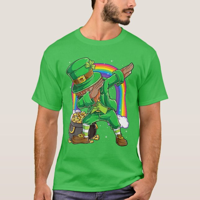 Mens Black Leprechaun Dabbing African American St T-Shirt (Front)