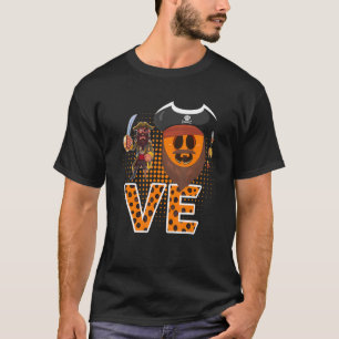 Mens Cute Pumpkin Pirate With Lovely Expression Lo T-Shirt