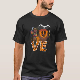 Mens Cute Pumpkin Pirate With Lovely Expression Lo T-Shirt