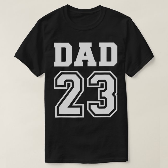 Mens Dad 2023 for new daddy to be  T-Shirt (Design Front)