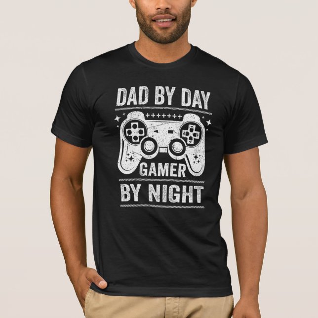 Mens  Dad By Day Gaming By Night Video Gamer Dad F T-Shirt (Front)