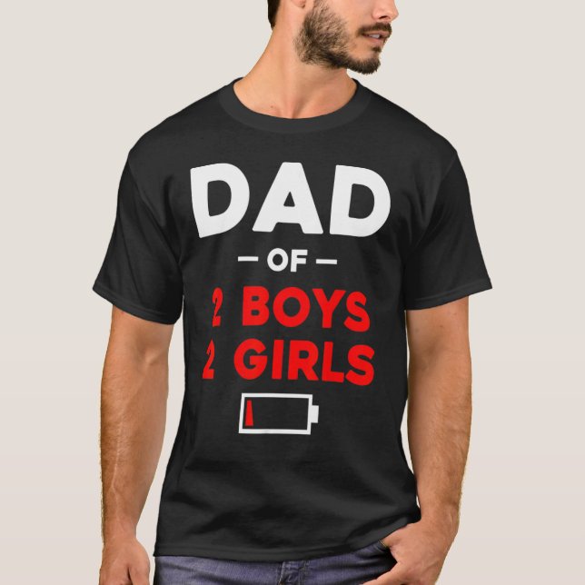 Mens Dad Of 2 Boys 2 Girls Low Battery Dad Father' T-Shirt (Front)