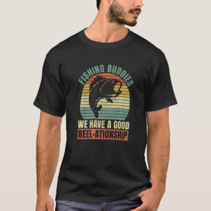 Mens Fathers Day Fishing Pun For A Fishing Dad T-Shirt