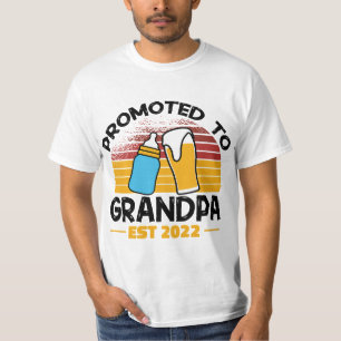Mens First Time Grandpa Promoted to Grandpa 2022 T-Shirt