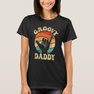 Mens Groovy Daddy 70s Aesthetic Nostalgia 1970's R T-Shirt