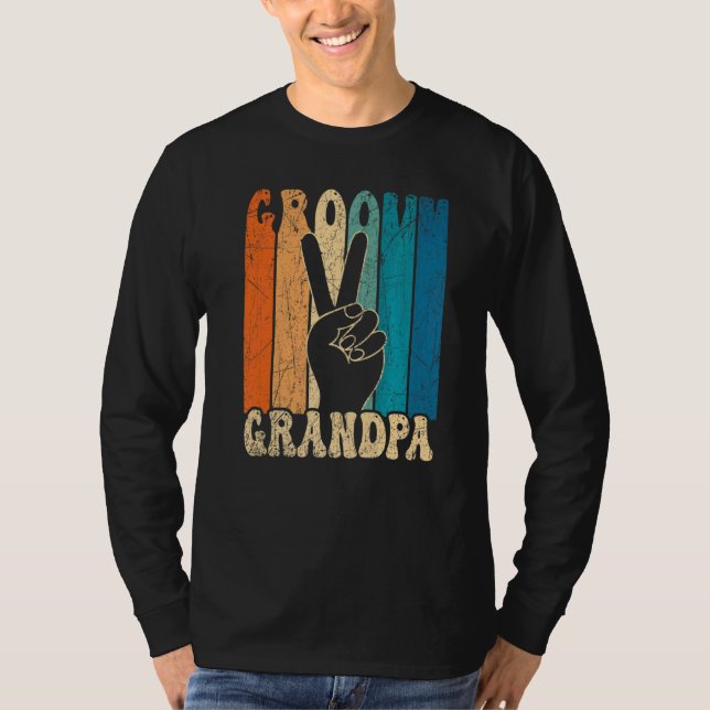 Mens Groovy Grandpa 70s Aesthetic Nostalgia 1970's T-Shirt (Front)