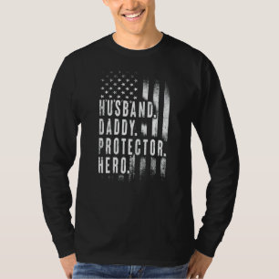 Mens Husband Daddy Protector Hero Vintage Fathers T-Shirt
