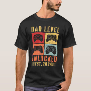 Mens I Leveled Up To Dad 2024 Promoted To Daddy Le T-Shirt