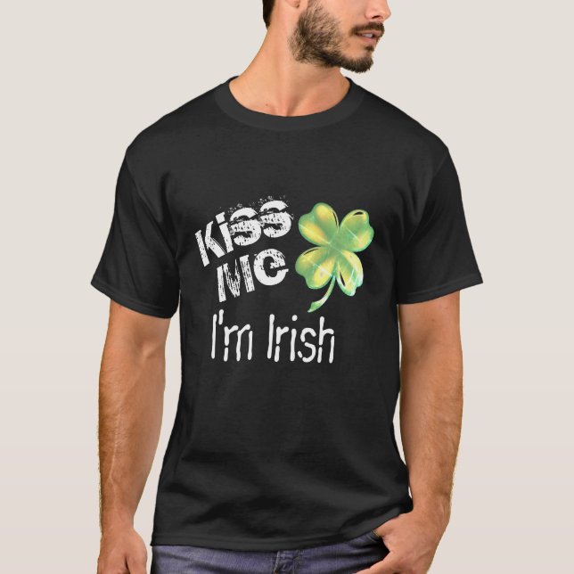 Men's Kiss Me I'm Irish, black and green shamrock T-Shirt (Front)