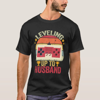 Mens Leveling Up to Husband Bachelor Party Gamer E T-Shirt