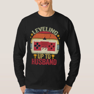 Mens Leveling Up to Husband Bachelor Party Gamer E T-Shirt