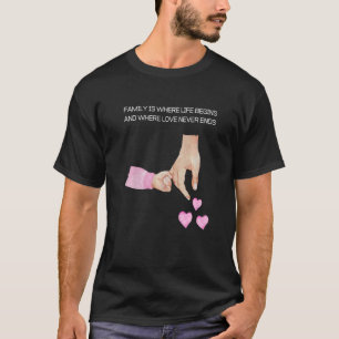 Mens New Dad And Daughter Holding Hands Of A Baby  T-Shirt
