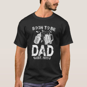 Mens New Dad Soon To Be Dad Est 2023 Father's Day T-Shirt