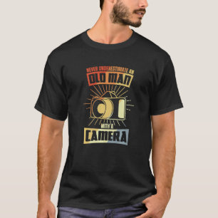 Mens Old Photographer Vintage Photography T-Shirt