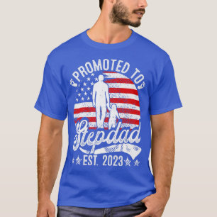 Mens Patriotic Promoted To Stepdad Est 2023 Americ T-Shirt