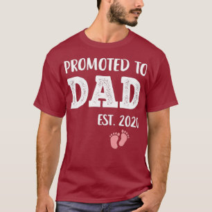 Mens Promoted Est 2020 Girl New Dad Gift Soon to T-Shirt