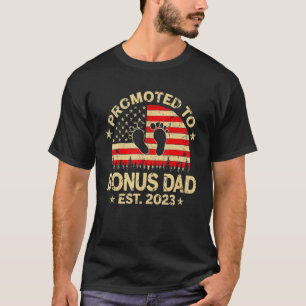 Mens Promoted To Bonus Dad 2023 First Time Fathers T-Shirt