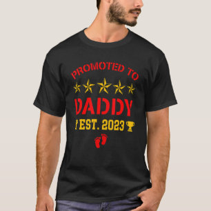Mens Promoted To Dad Est 2023 Soon To Be Daddy T-Shirt