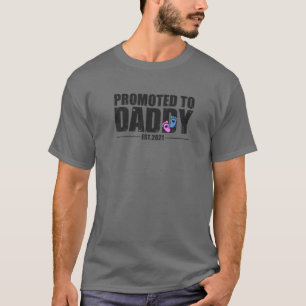 Mens PROMOTED TO DADDY 2021 New Father Dad Pink Bl T-Shirt