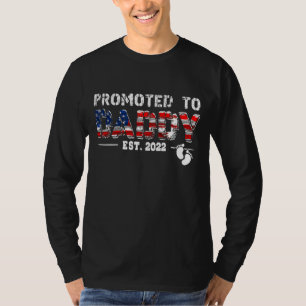 Mens Promoted To Daddy 2022 American Flag New Dad  T-Shirt