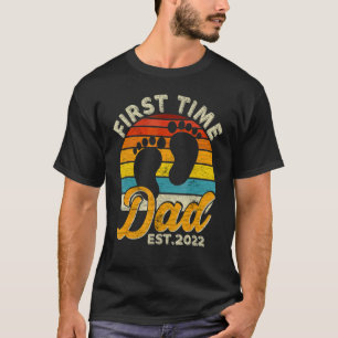 Mens Promoted To Daddy New Dad First Time Father T-Shirt
