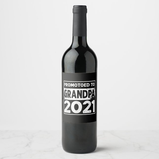 Mens Promoted To Grandpa 2021 Granddad Wine Label (Front)