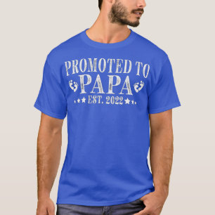 Mens Promoted To Papa 2022 New Dad First Time Gran T-Shirt