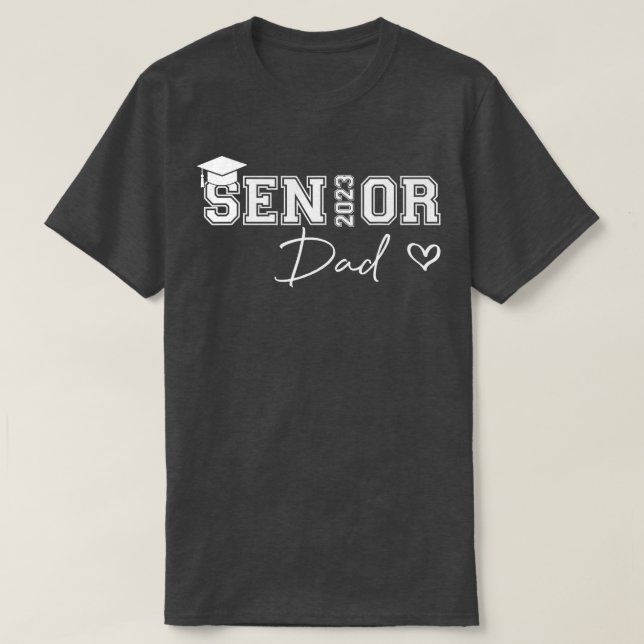 Mens proud dad cute heart Graduate Senior 2023  T-Shirt (Design Front)