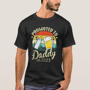 Mens Retro Promoted To Daddy Est. 2023 First Dad T-Shirt